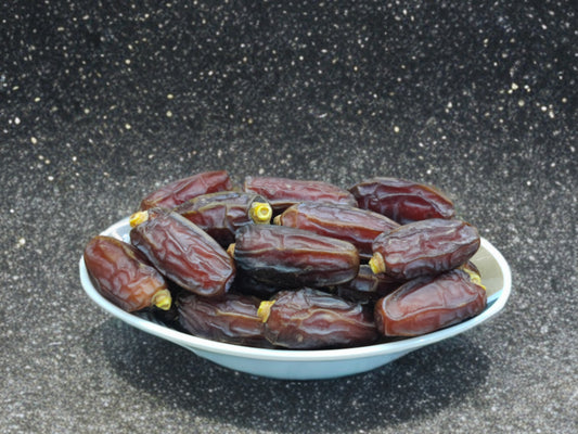 Mabroom Dates – Long, Chewy Premium Variety | 1kg Pack