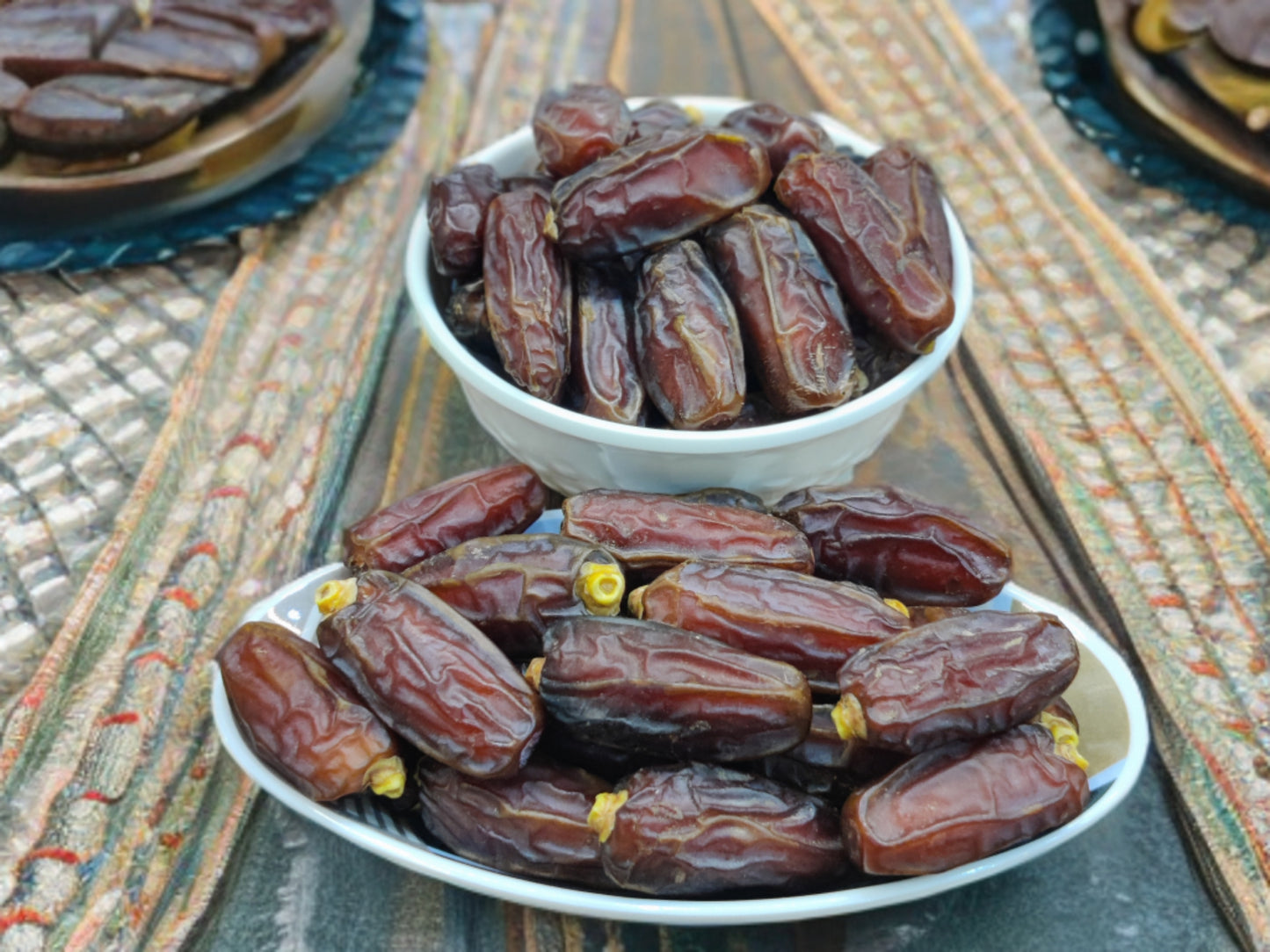 Mabroom Dates – Long, Chewy Premium Variety | 1kg Pack
